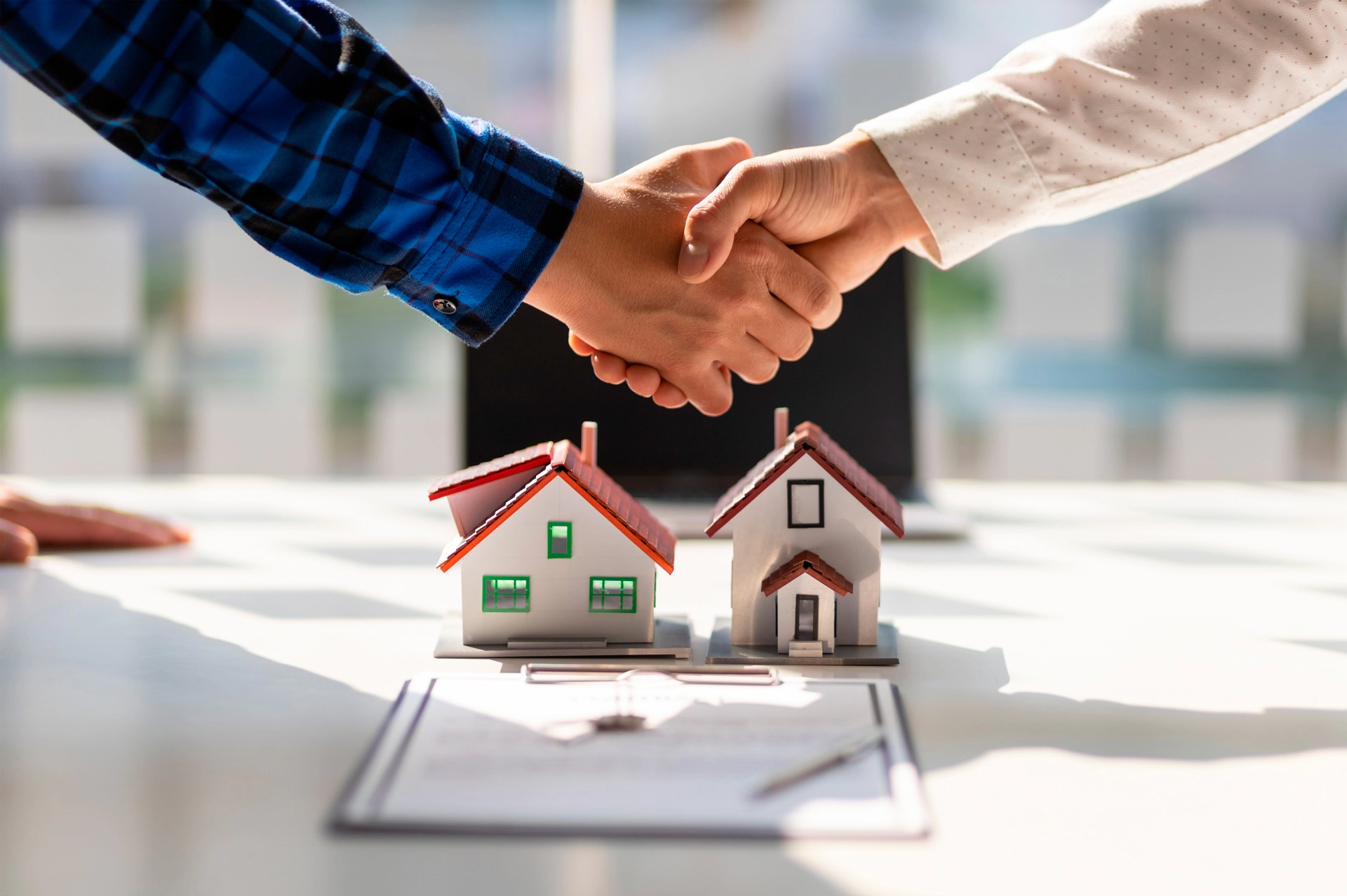 Reforma Tributária e aluguéis: o que realmente muda para quem vive de renda imobiliária